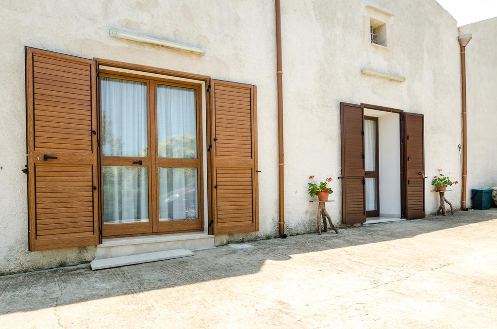 Villa Casale Dei Gelsi Castellammare del Golfo Exterior foto